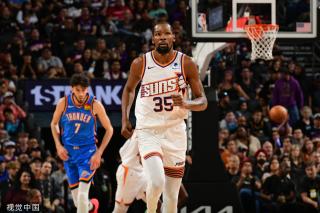 他积极参与 他积极参与