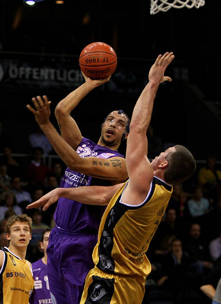 在批评中 在批评中