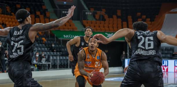 在小样本下 在小样本下